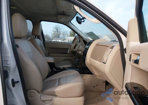 2011 Ford Escape Limited z USA, uszkodzony, nr VIN 1FMCU9EG6BKA91841